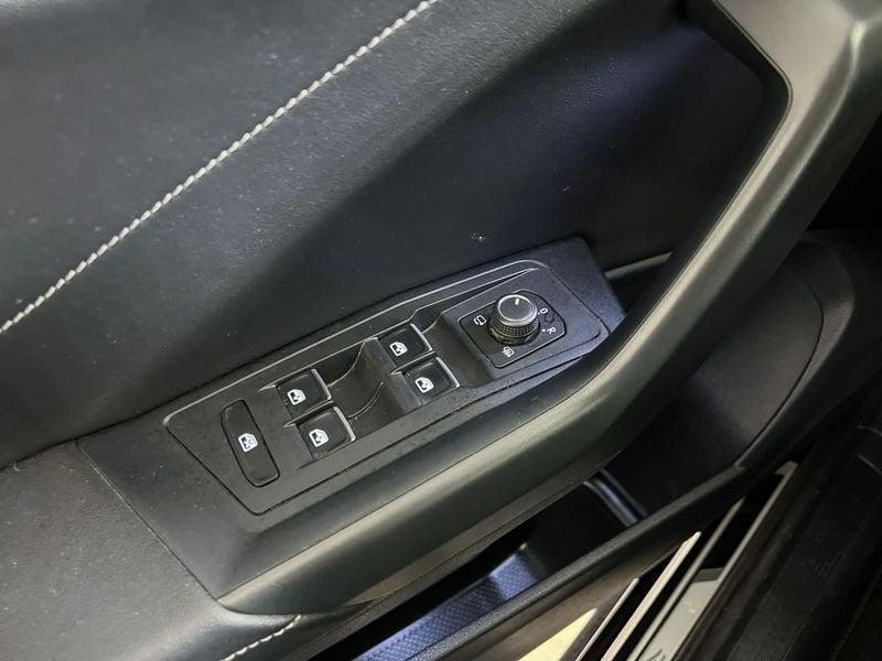 Volkswagen T-Roc T-Roc 2.0 TDI SCR 150 CV DSG 4MOTION R-Line