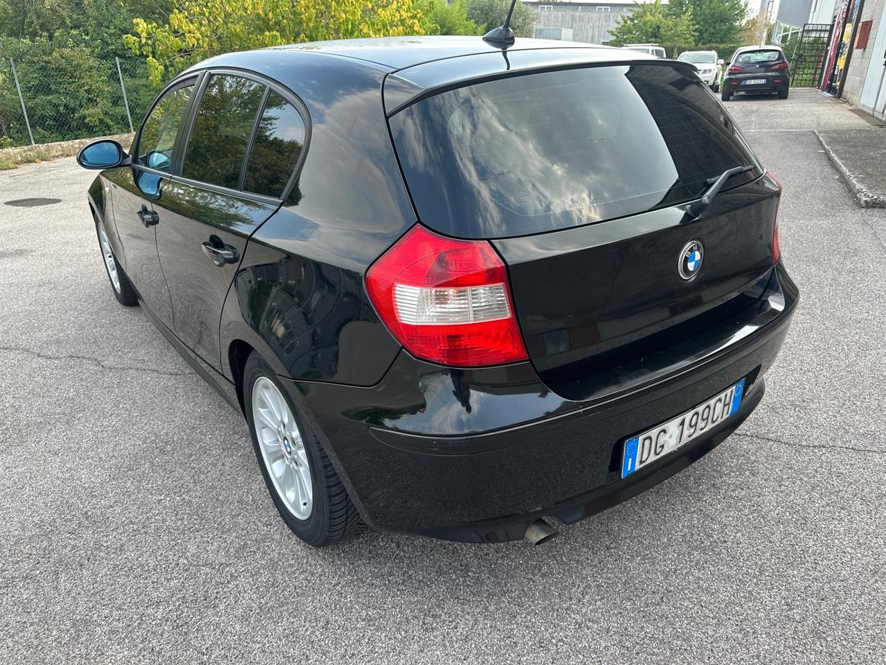 Bmw 116 116i cat 5 porte Futura Neopatentati