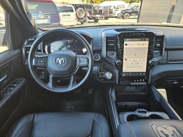 DODGE RAM 1500 5.7 V8 Crew Cab Sport Autocarro N1