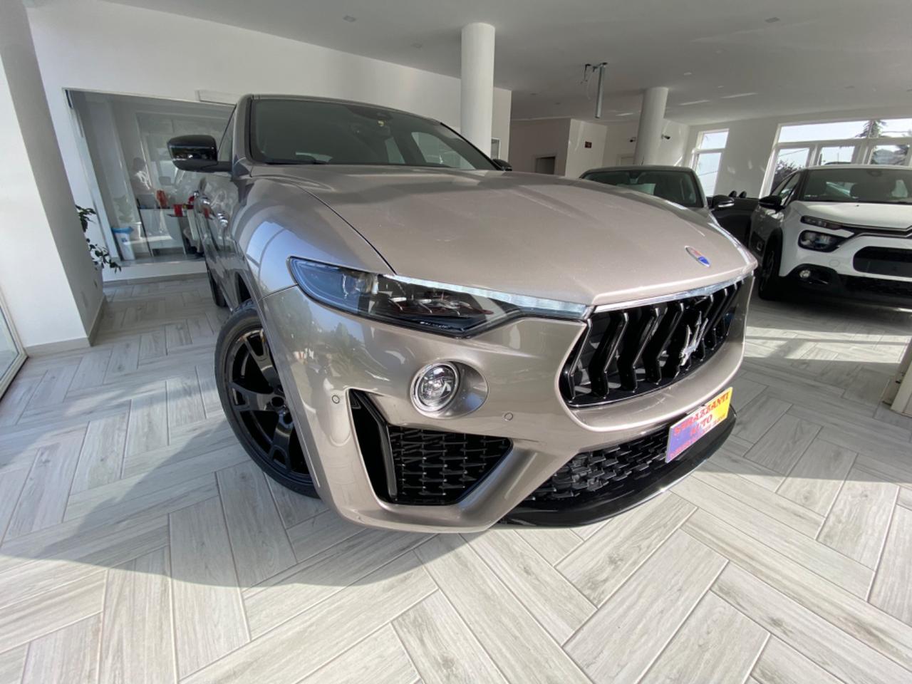 Maserati NEW Levante V6 Biturbo 350cv GRANSPORT2022