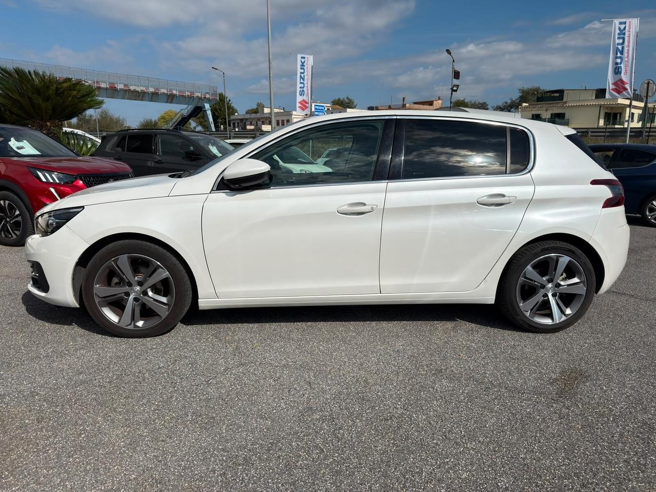 Peugeot 308 BlueHDi 130 S&S EAT6 Allure