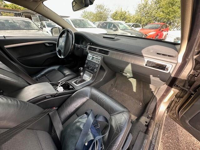 Volvo V70 2.4 D Momentum