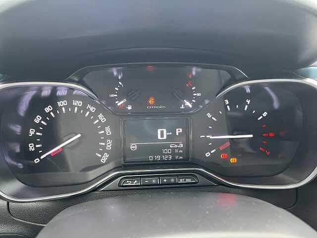 Citroen C3 1.2 PureTech 110cv EAT6 ELLE KM ZERO