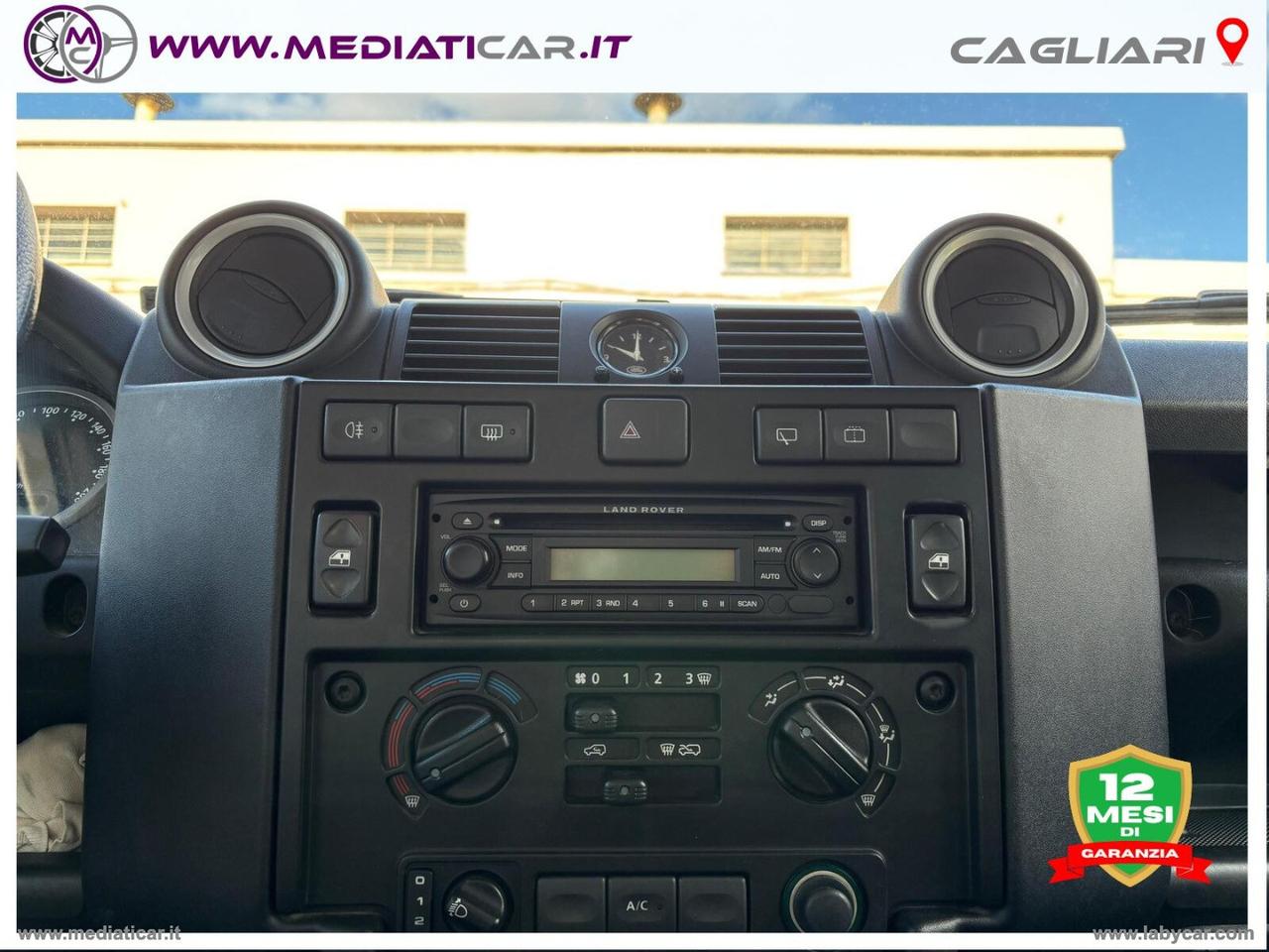 LAND ROVER Defender 90 2.4 TD4 Station Wagon SE