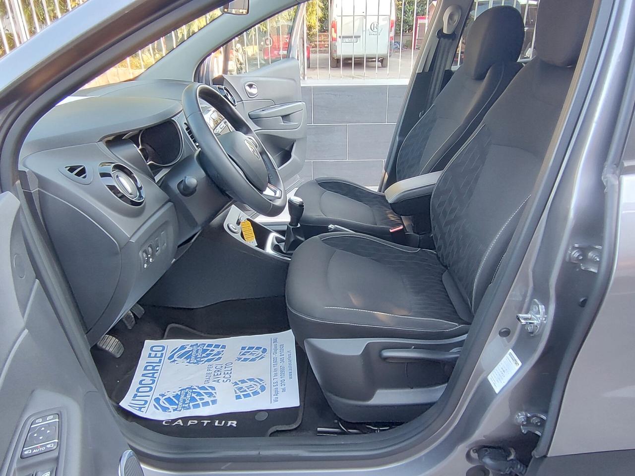 Renault Captur 900 TCE BENZINA SPORT EDITION 2