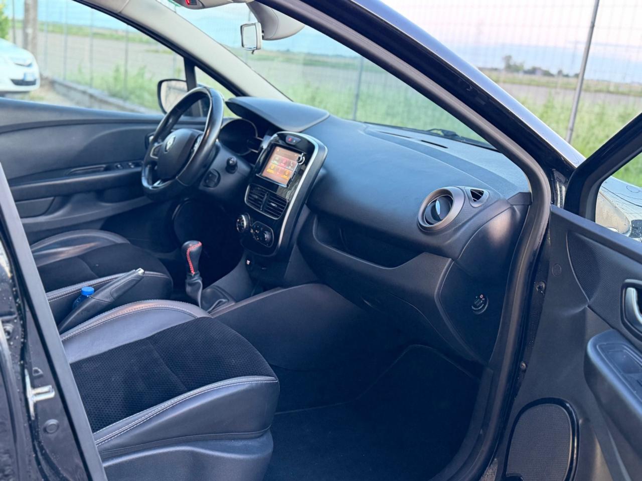 Renault Clio 1.2 75CV 5 porte Intens