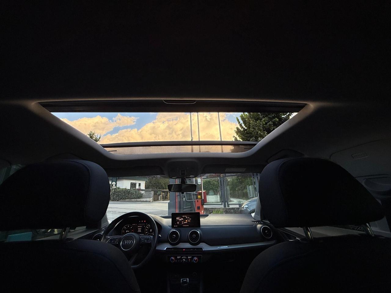 Audi Q2 35 TDI S-Tronic S-Line Edition