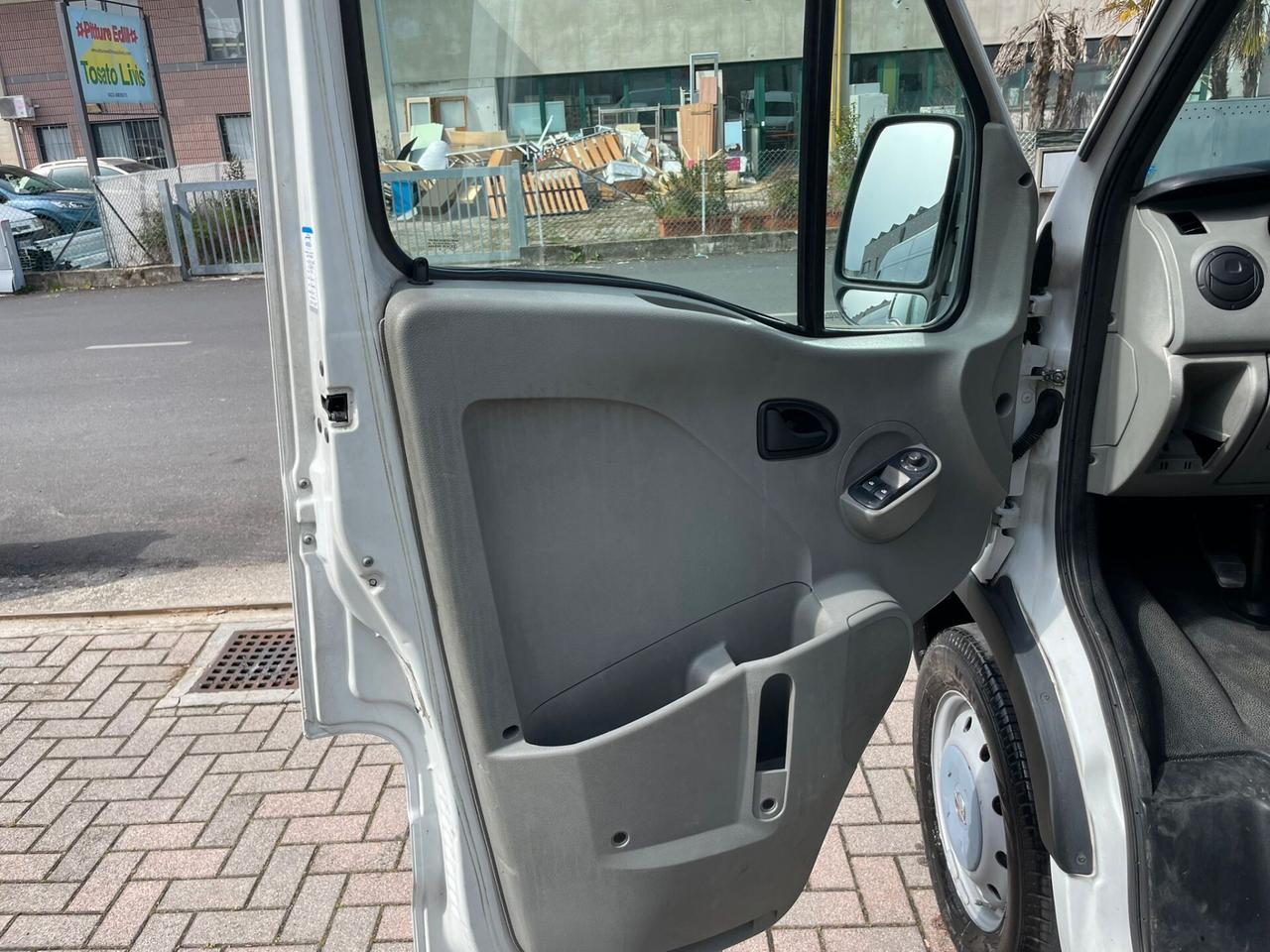 Opel Movano 9 POSTI
