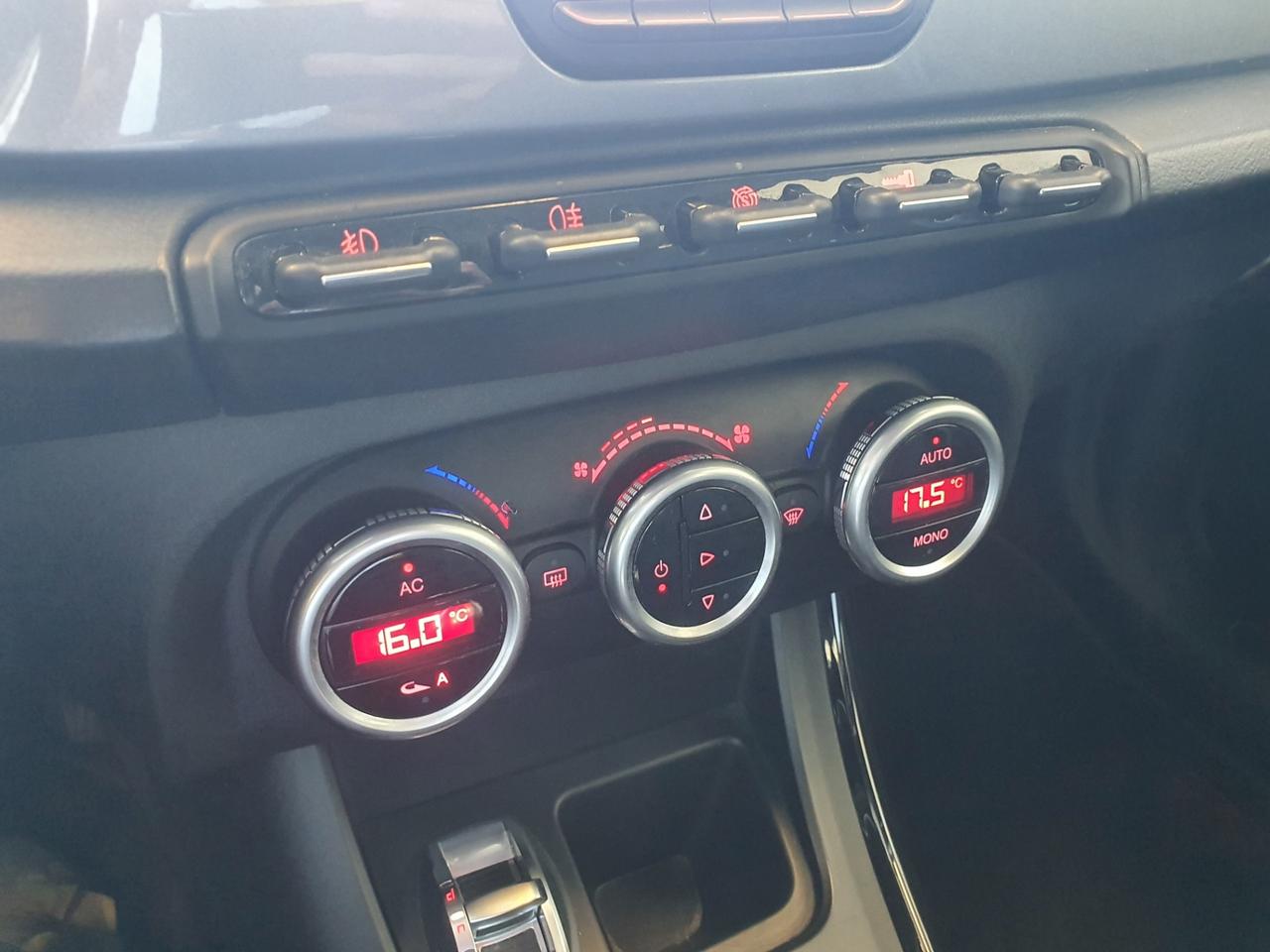 Alfa Romeo Giulietta 1.6 JTDm-2 105 CV Exclusive