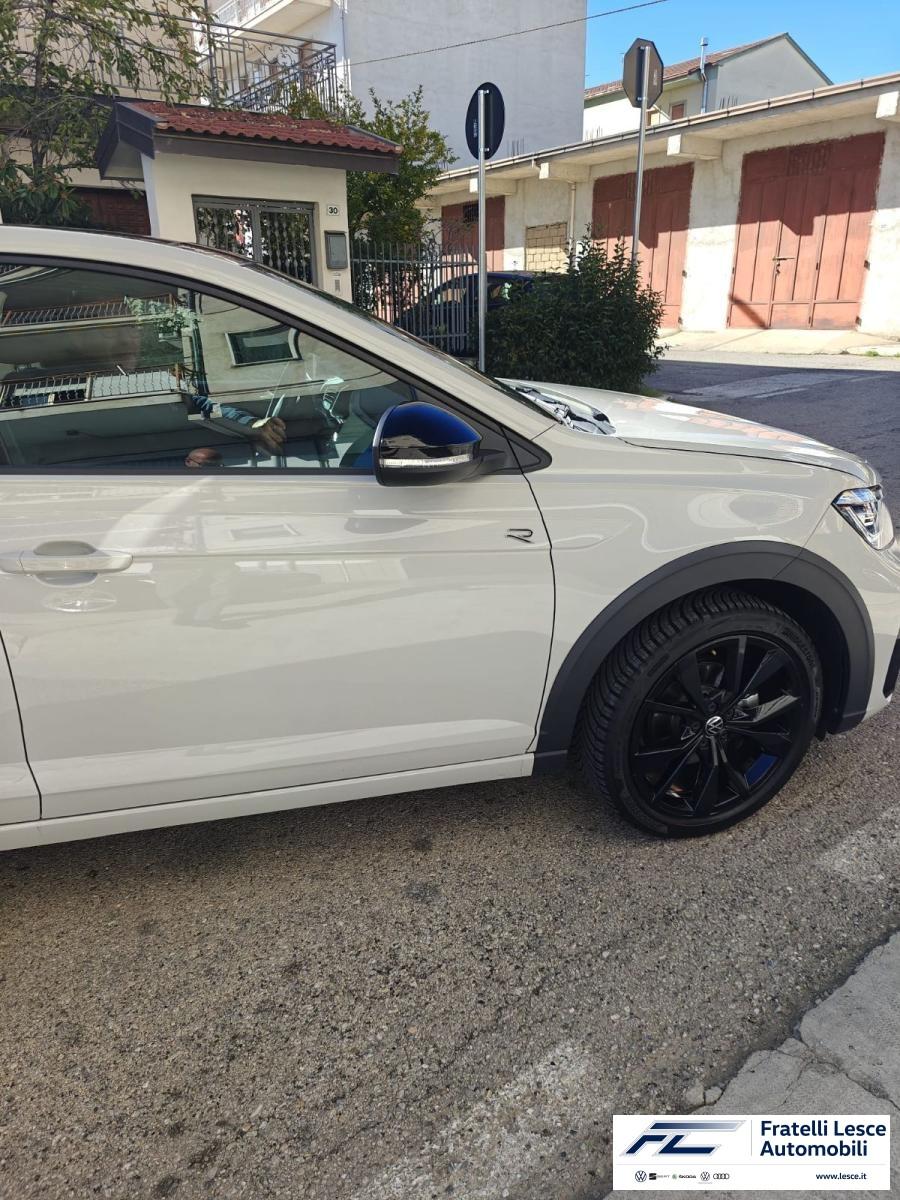VOLKSWAGEN - Taigo 1.0 tsi R-Line Plus 115cv (Espo Piano lago)