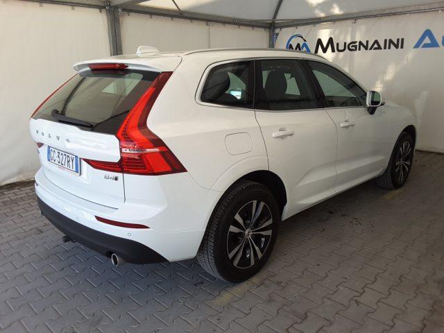 VOLVO XC60 B4 (d) AWD Geartronic Momentum *GANCIO TRAINO*