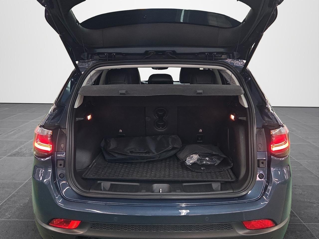 Jeep Compass 1.3 Turbo T4 240 CV PHEV AT6 4xe Trailhawk