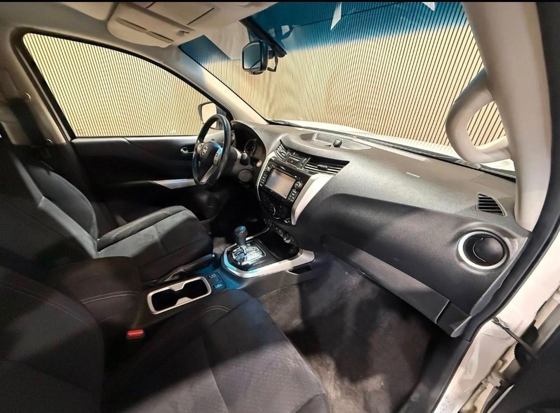 Nissan Navara 2.3 dCi 190 CV 7AT 4WD Double Cab N-Connecta