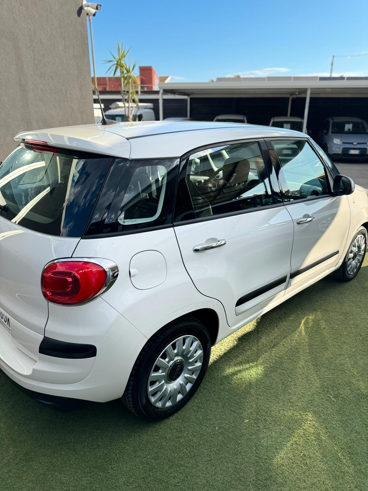 Fiat 500L Pro 1.3 MJT 95CV Pop Star 4 posti (AUTOCARRO N1)