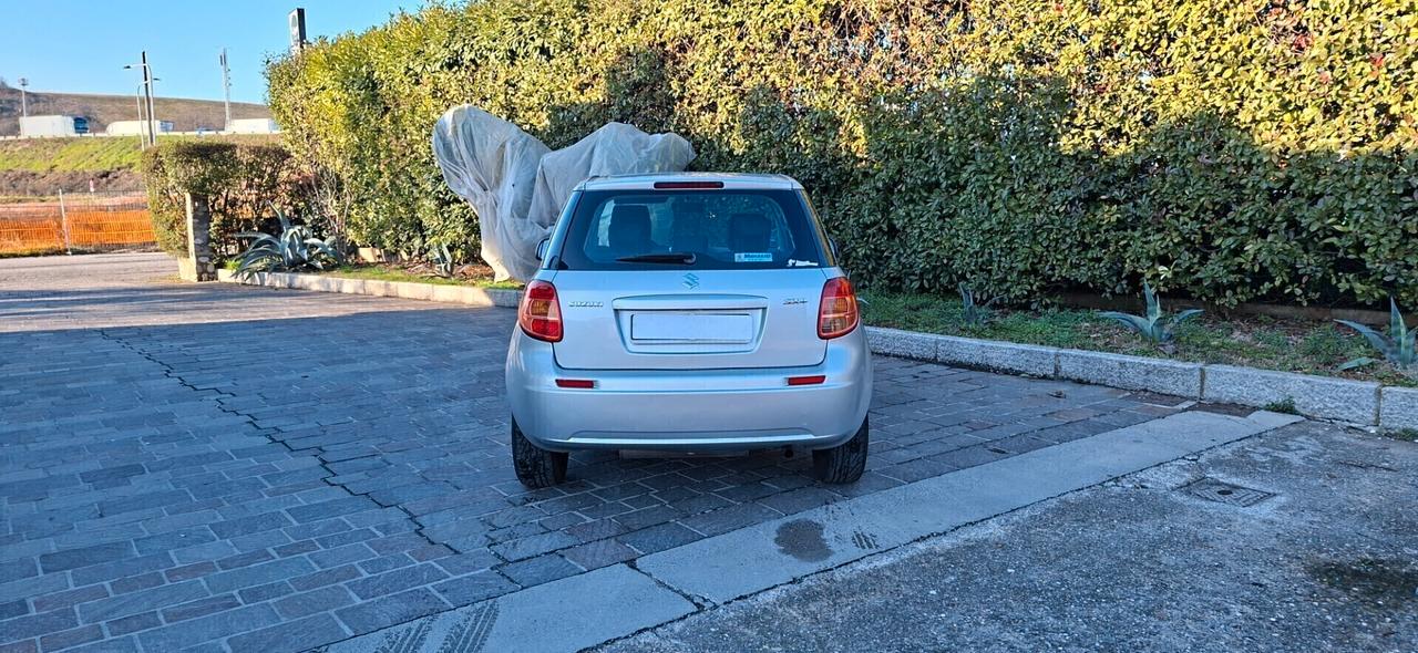 SUZUKI SX4 1.6 CON GPL UNICO PROPRIETARIO