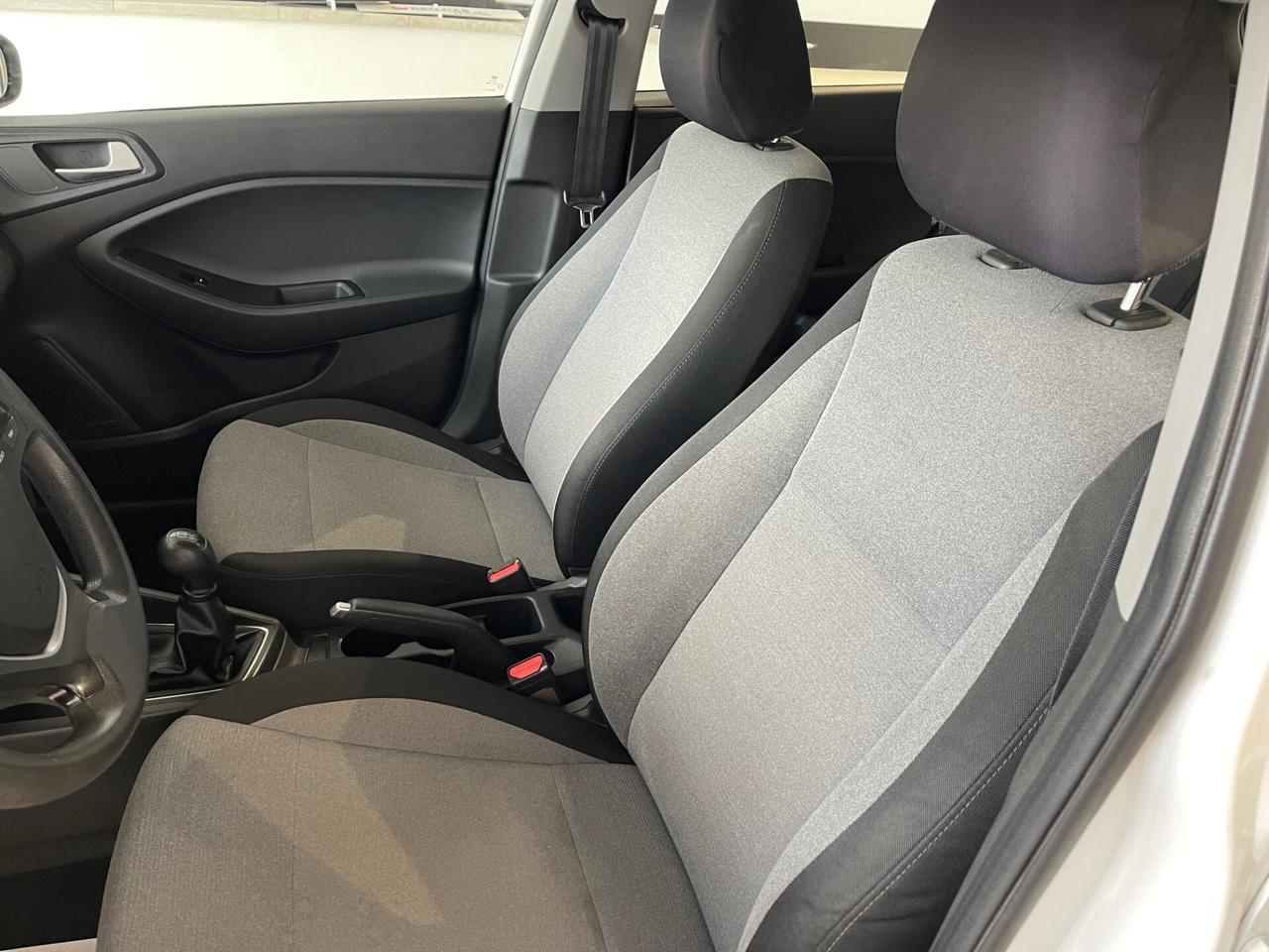 Hyundai i20 1.2 5 porte Classic