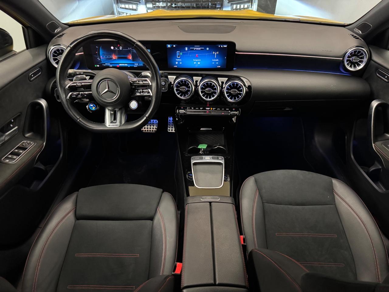 Mercedes-benz A 35 AMG 4MATIC PREMIUM PLUS (225 KW