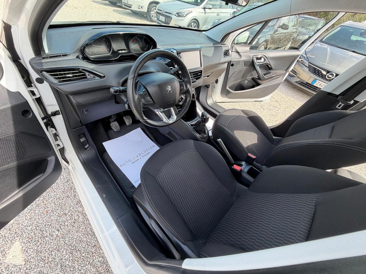 Peugeot 208 HDi 75cv 5 porte 25.380 km unico proprietario