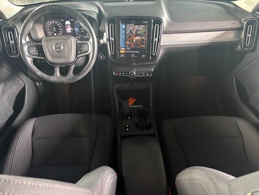 Volvo XC40 T5 Recharge Plug-in Hybrid Inscription Expression IVA ESPOSTA