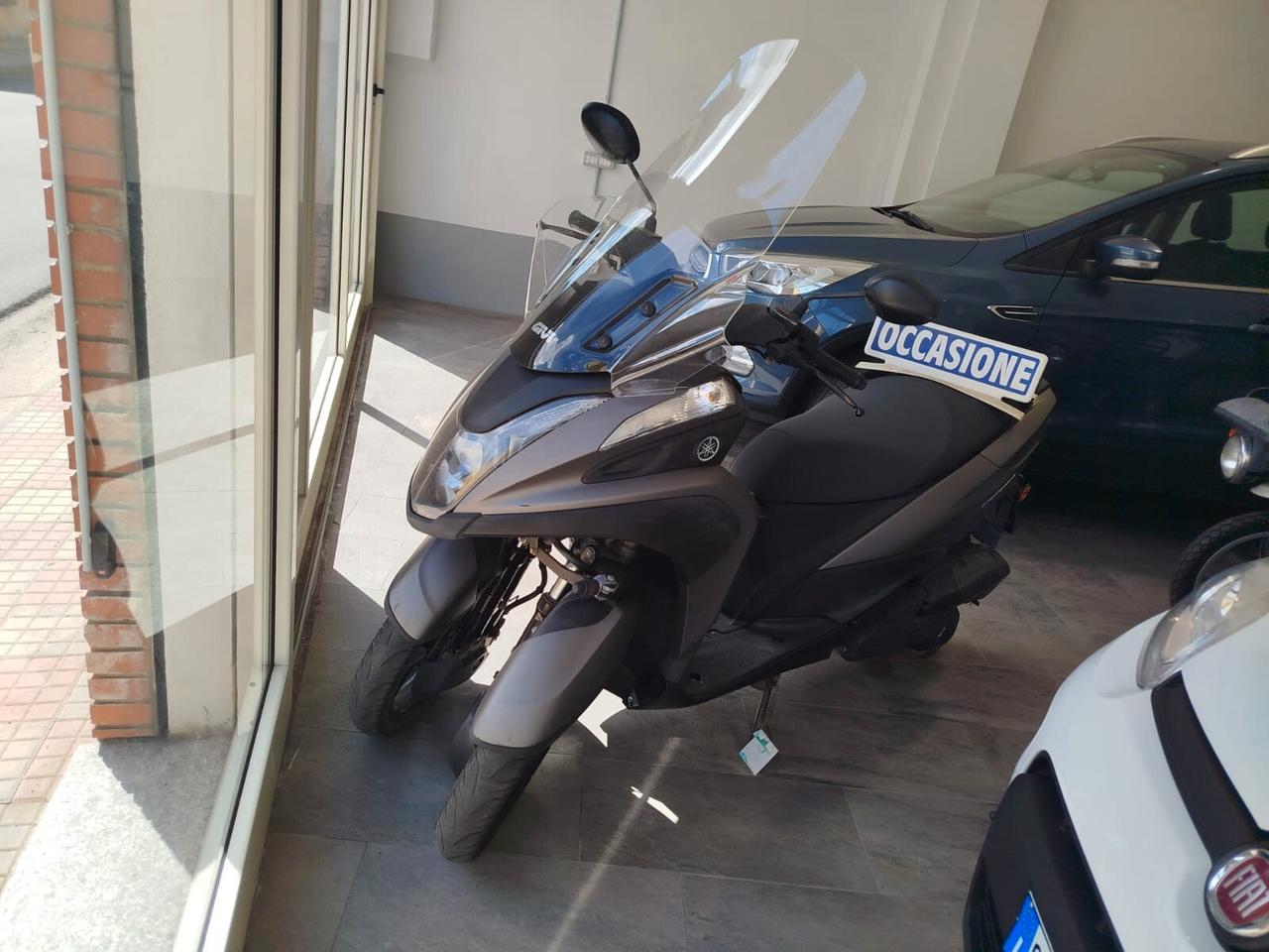 YAMAHA TRICITY 125 E4