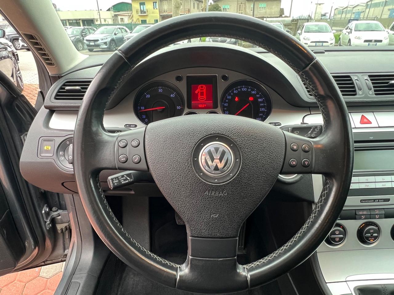 Volkswagen Passat 2.0 TDI DPF Var. Highline