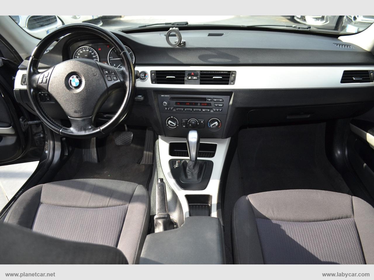 BMW 318d 2.0 143 CV Touring Eletta AUT.