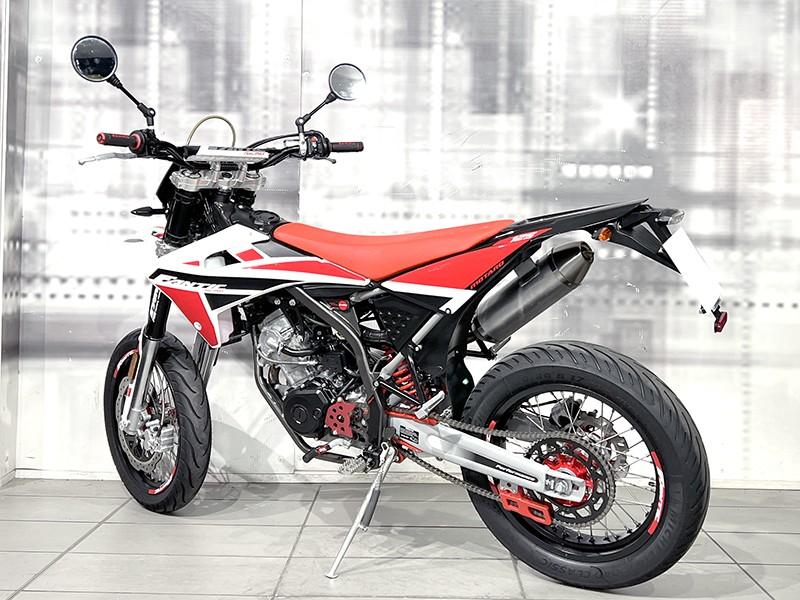 Fantic Motor XMF 125 Motard Performance