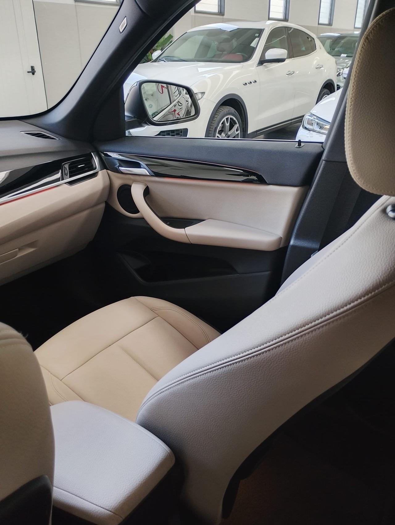 Bmw X1 sDrive18d xLine