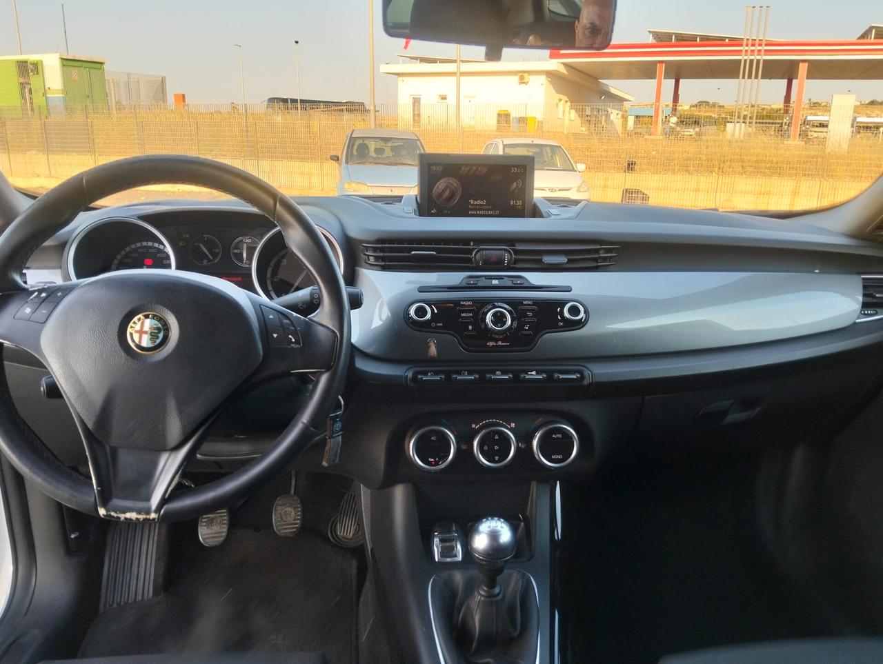 Alfa Romeo Giulietta 2.0 JTDM-2 140 CV EXCLUSIVE