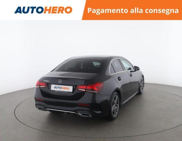 MERCEDES-BENZ A 180 d Automatic 4p. Premium