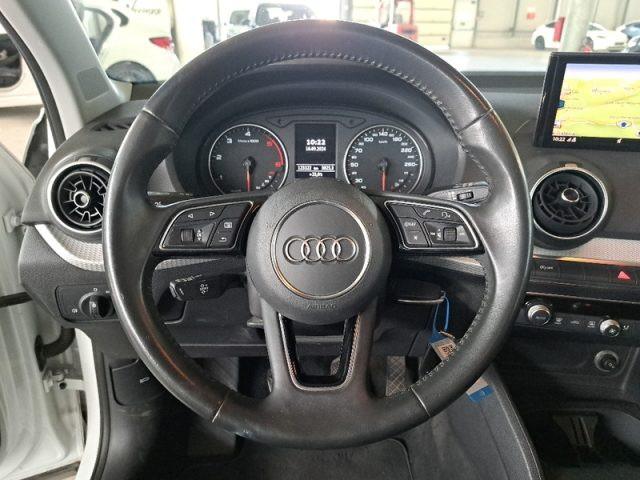 AUDI Q2 30 TDI Business