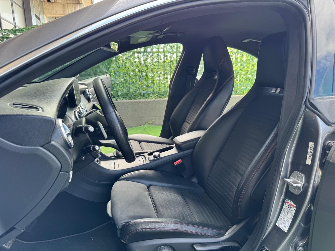 Mercedes-benz CLA 200 d Automatic Executive