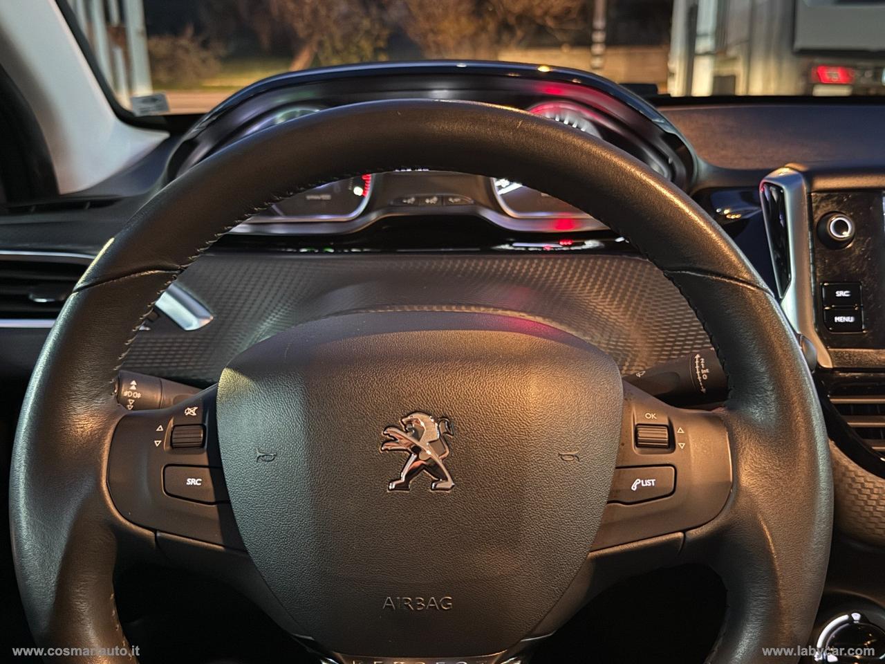 PEUGEOT 2008 BlueHDi 100 S&S Allure