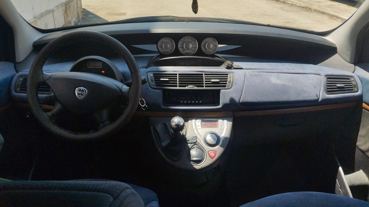 Lancia Phedra 2.2 MJT Limited Edition