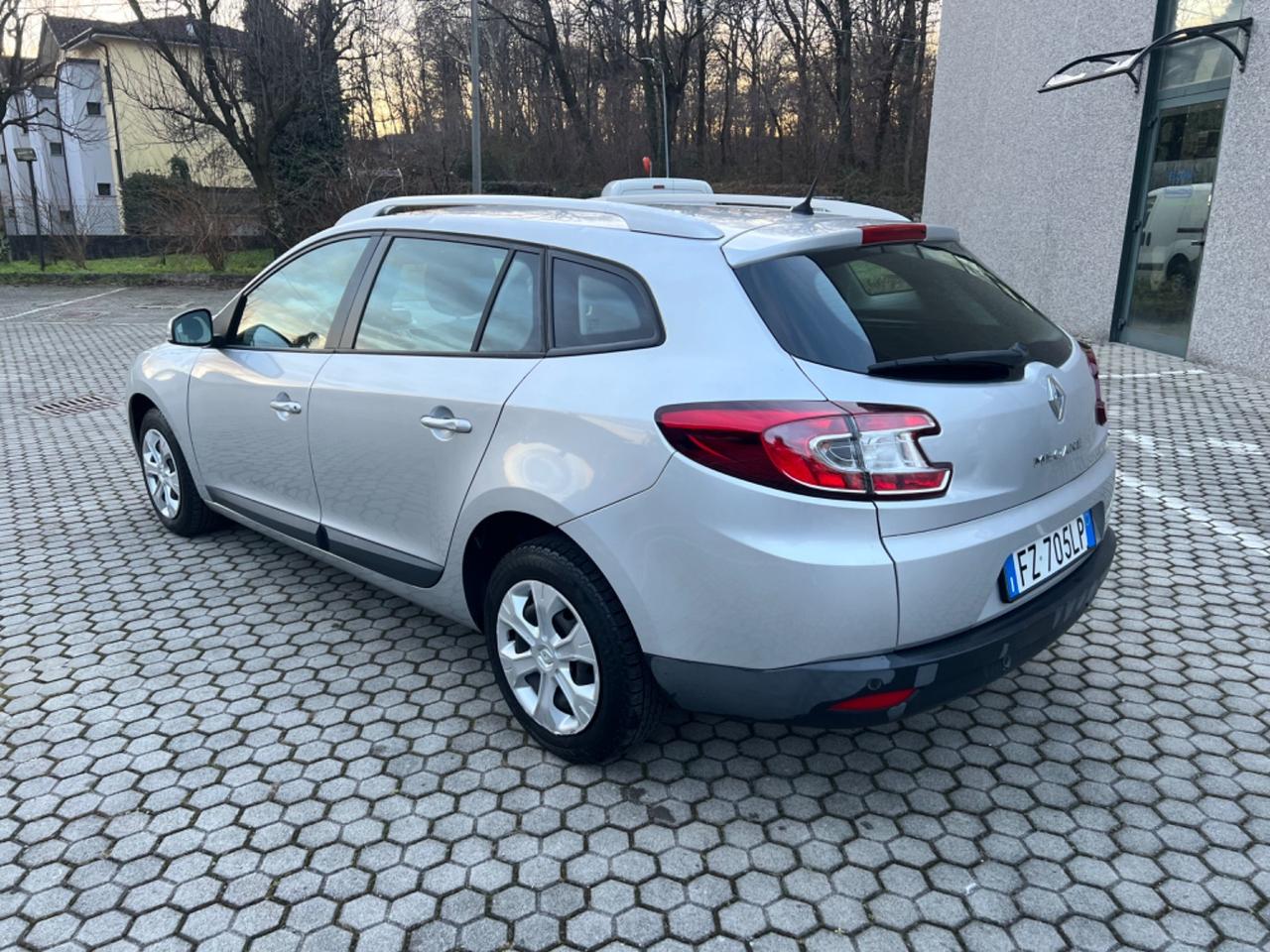 Renault Megane Mégane 1.5 dCi 110CV SporTour Attractive