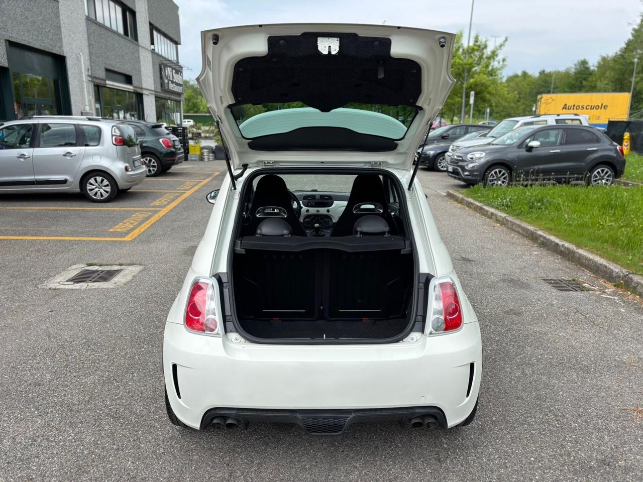 Abarth 500 1.4 160CV Turbo ESSESSE