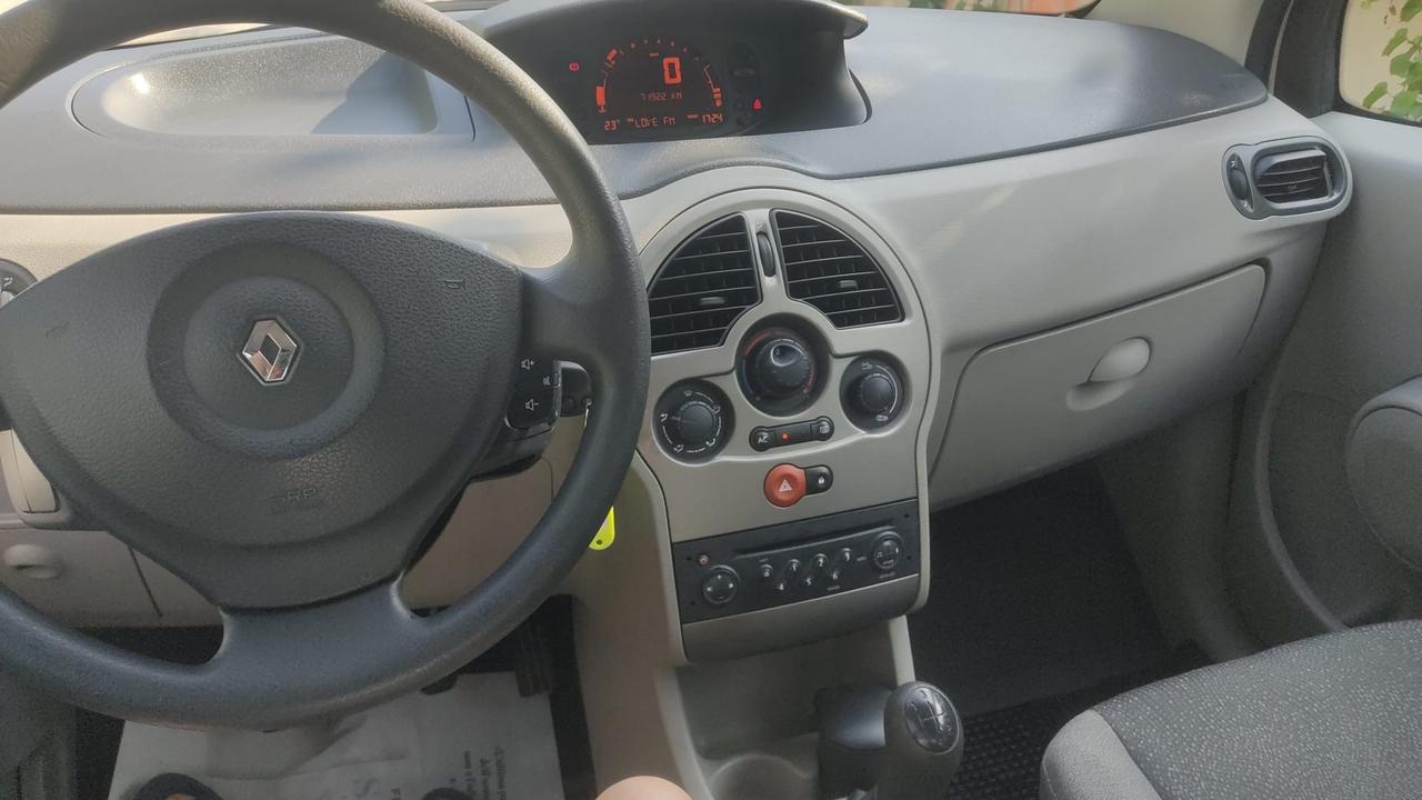 Renault Modus 1.2 16V Luxe Privilège