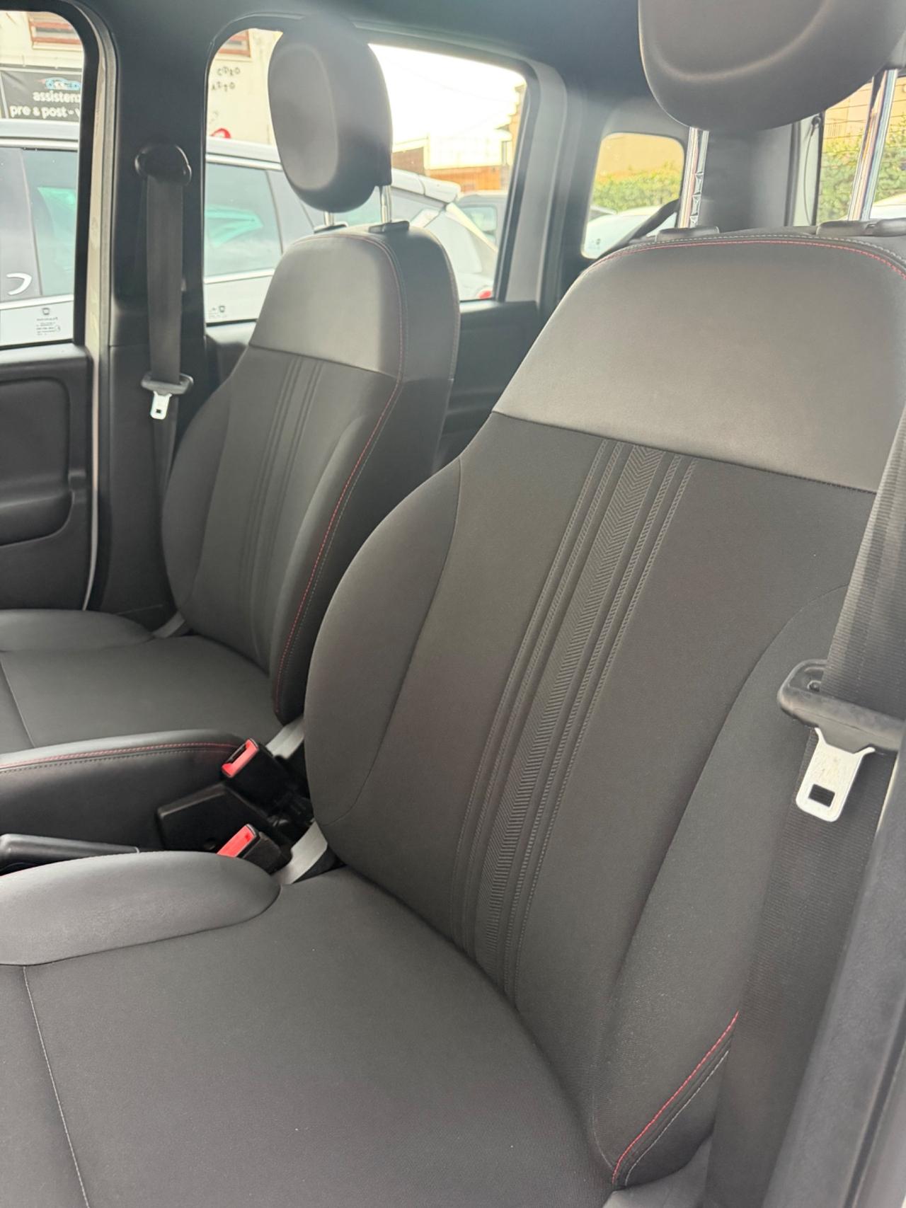 Fiat Panda 1.0 FireFly S&S Hybrid Sport