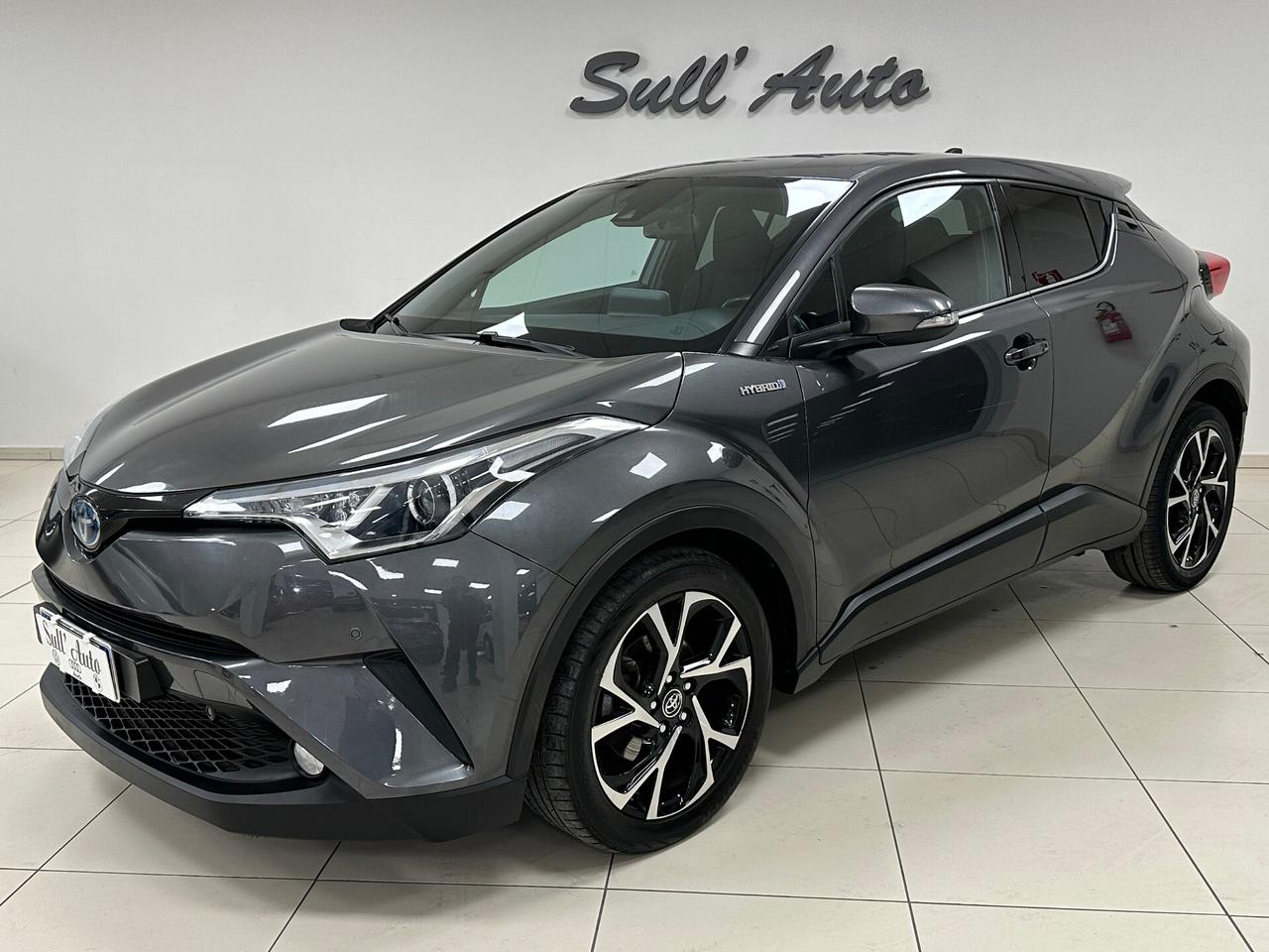 Toyota C-HR 1.8 Hybrid E-CVT Lounge - 2018