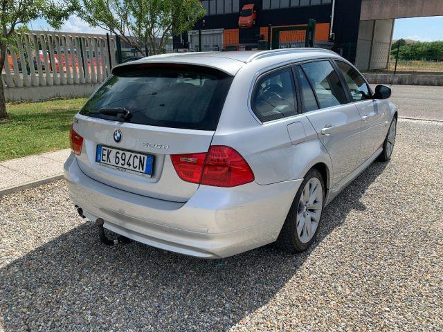 BMW 320 d cat xDrive Touring Futura