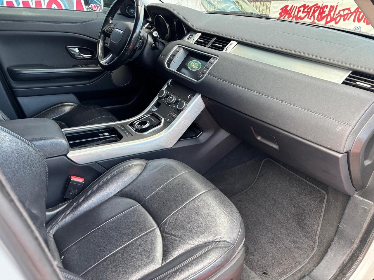 Land Rover Range Evoque 2.0 TD4 180 CV 5p. Pure