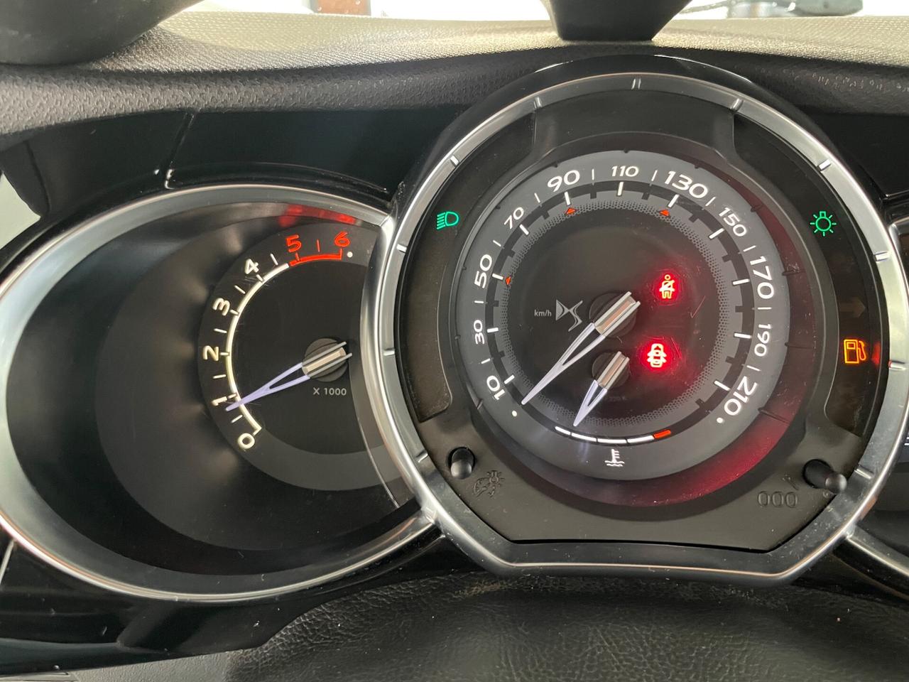 Ds DS3 3 BlueHDi 100 S&S Sport Chic