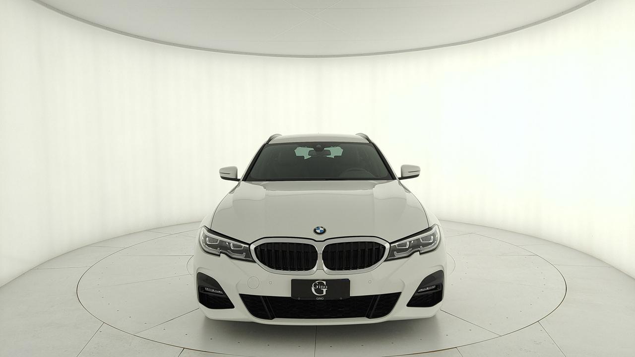 BMW 320d Touring mhev 48V xdrive Msport auto
