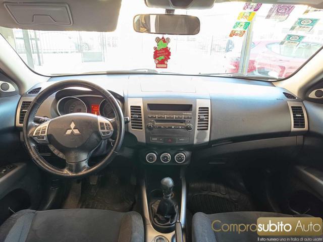 MITSUBISHI Outlander 2.0 DI-D Invite DPF