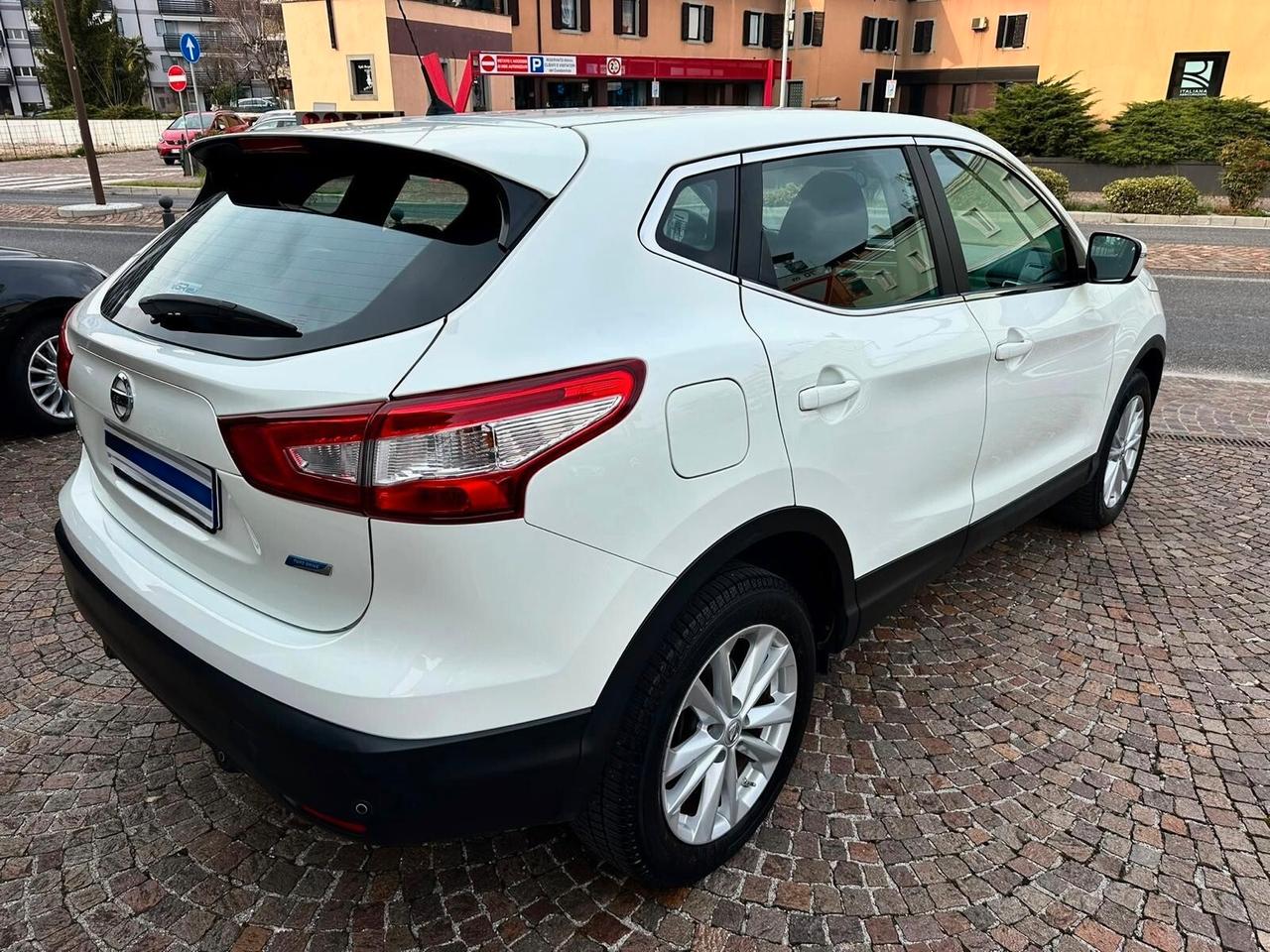 Nissan Qashqai 1.5 dCi Acenta