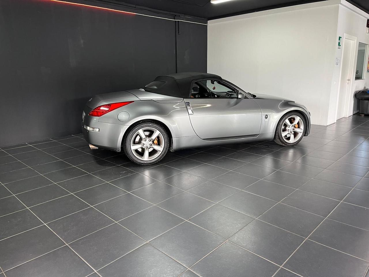 Nissan Z 350Z Roadster 3.5 V6 Lev 1