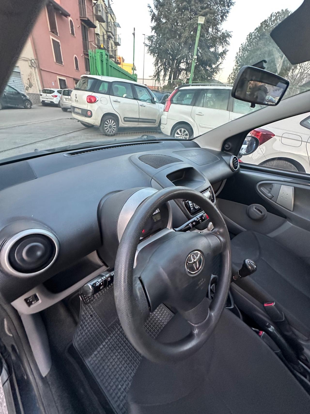 Toyota Aygo 1.0 12V VVT-i 3 porte