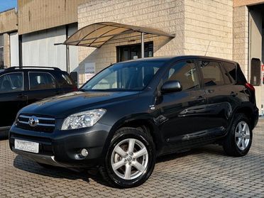 Toyota RAV 4 RAV4 2.2 D-4D 136 CV DPF Sol