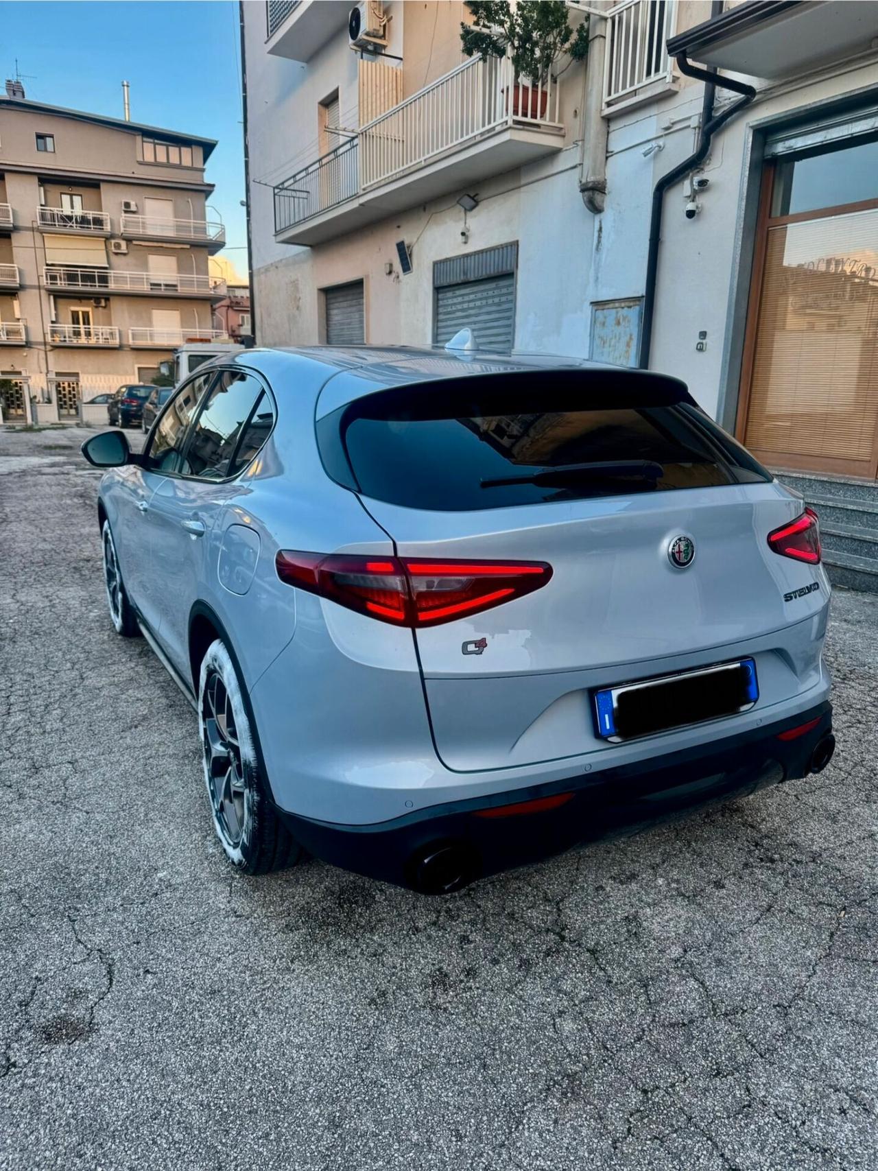 Alfa Romeo Stelvio 2.2 Turbodiesel 190 CV AT8 Q4 Sprint
