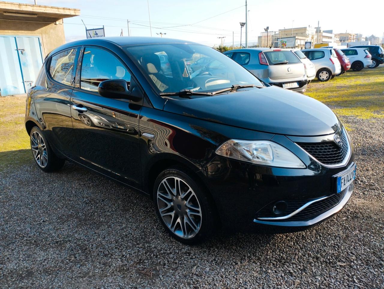 Lancia Ypsilon 1.3 MJT 16V 95 CV 5 porte S&S Platinum